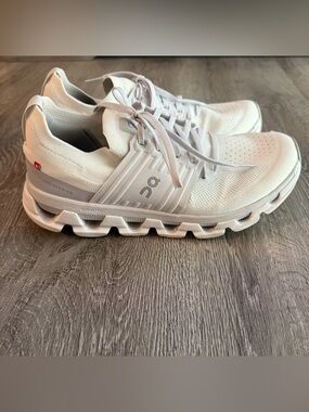 On CloudSwift 3 Women’s Shoes